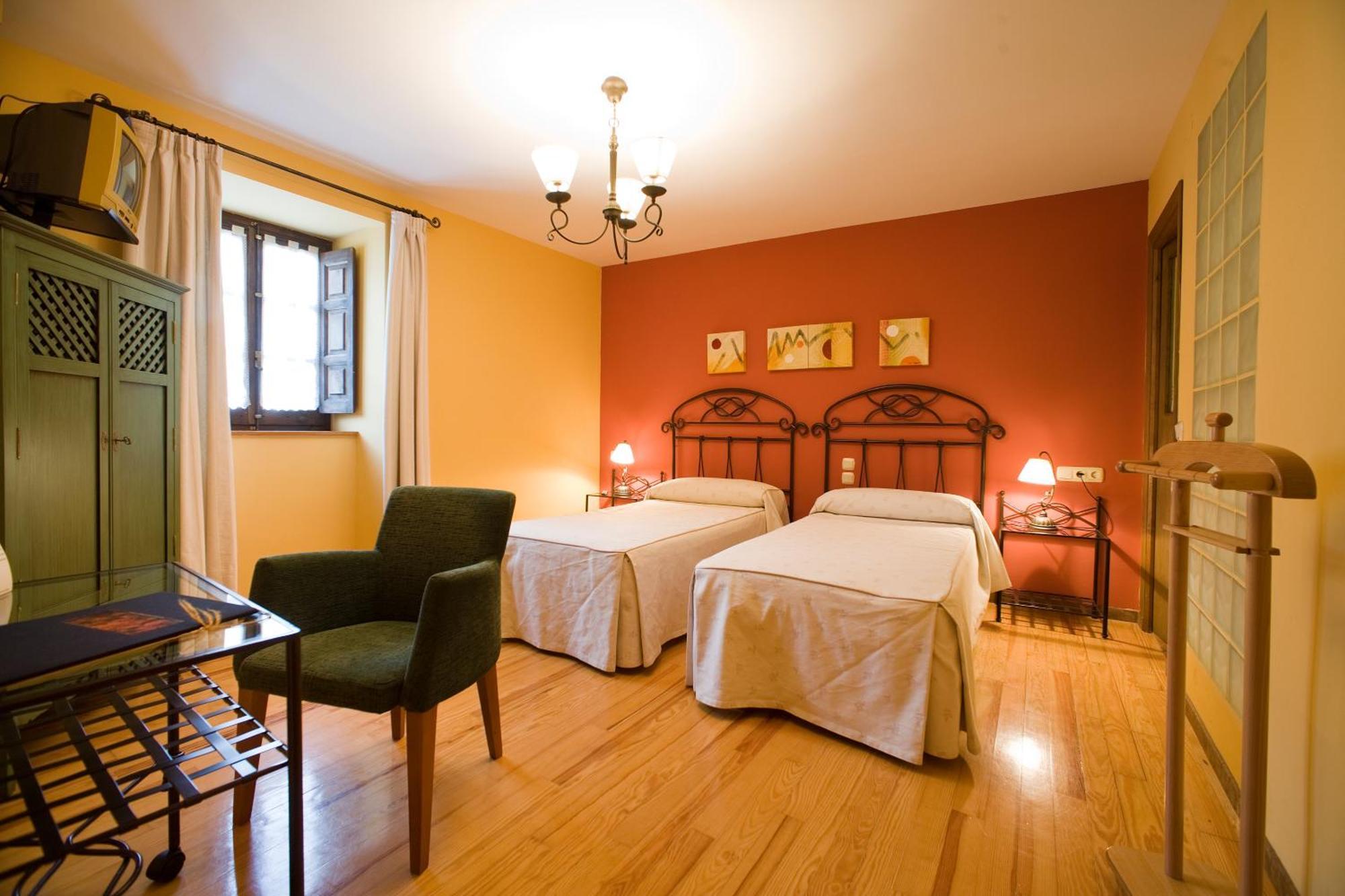 Hotel Rural El Almadiero Burgui Ngoại thất bức ảnh