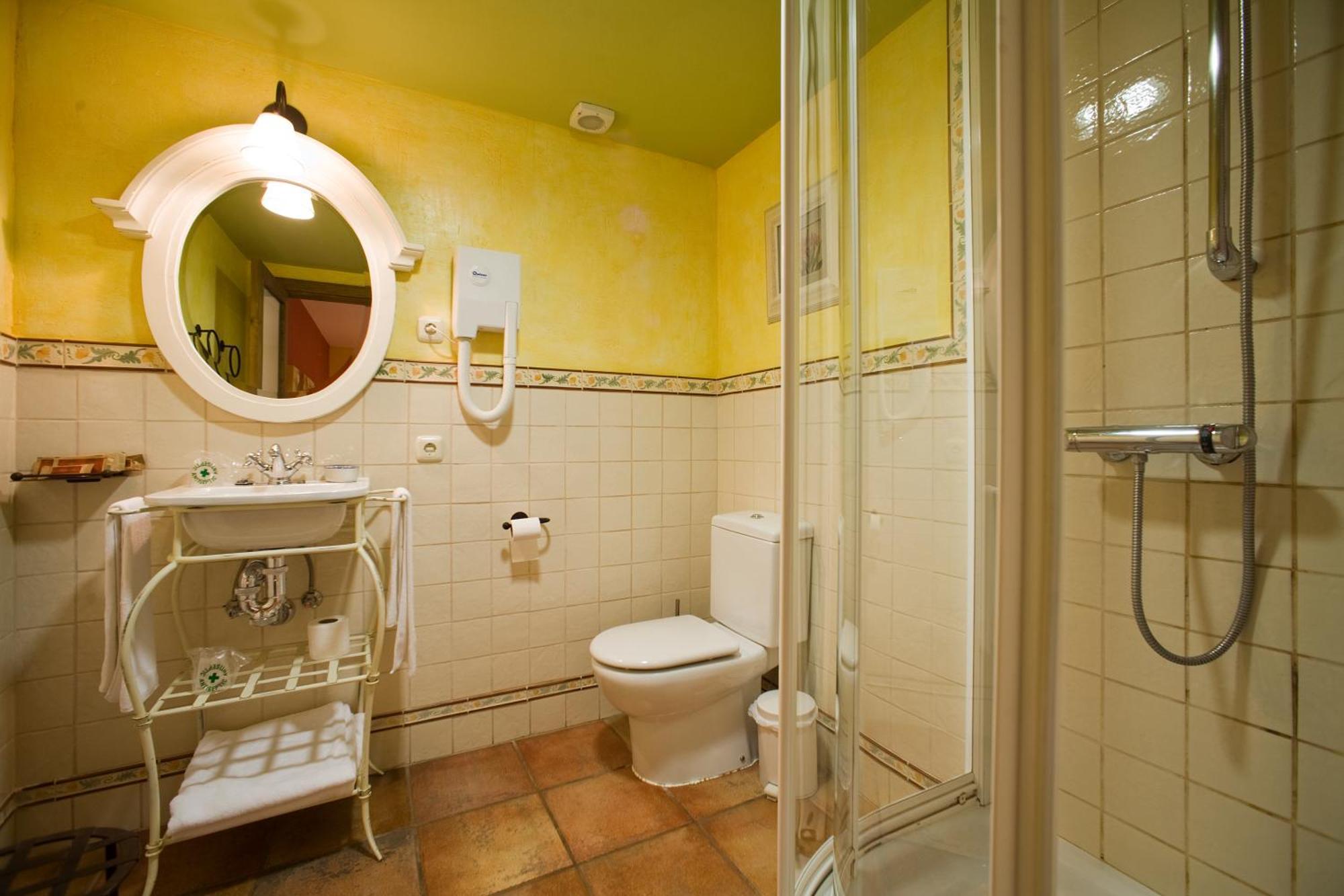 Hotel Rural El Almadiero Burgui Ngoại thất bức ảnh