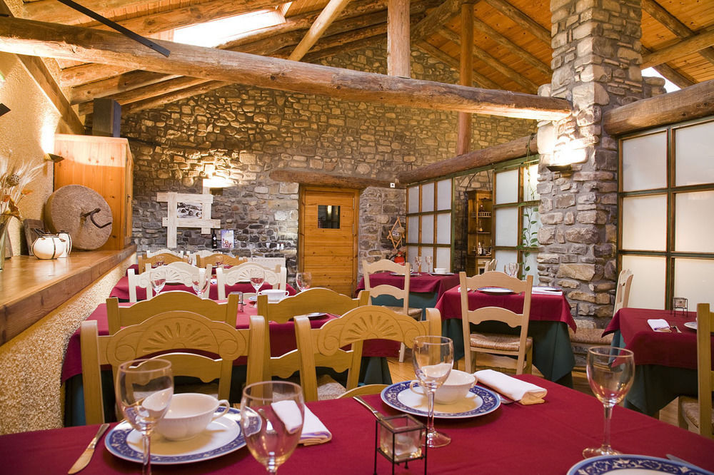 Hotel Rural El Almadiero Burgui Ngoại thất bức ảnh
